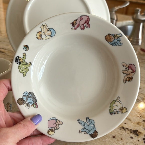 Fishs Eddy Child Plate Set - Picture 4 of 9